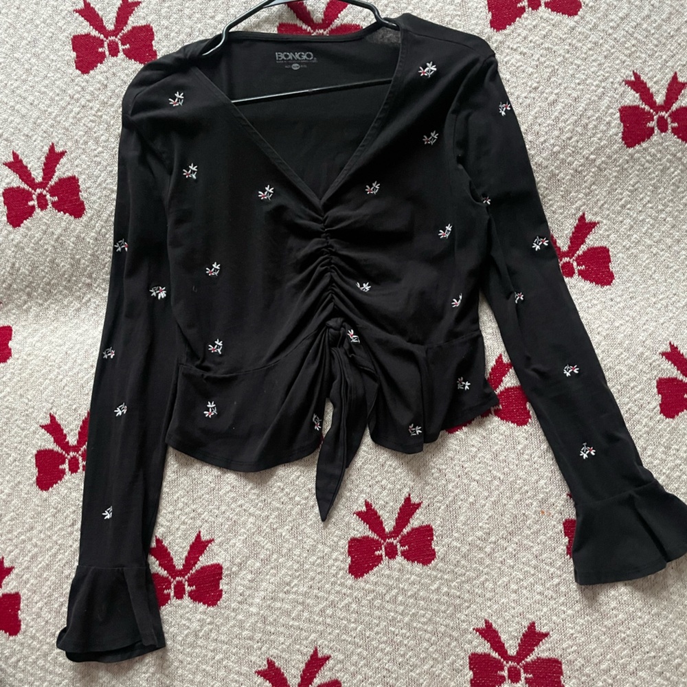 bongo black floral top